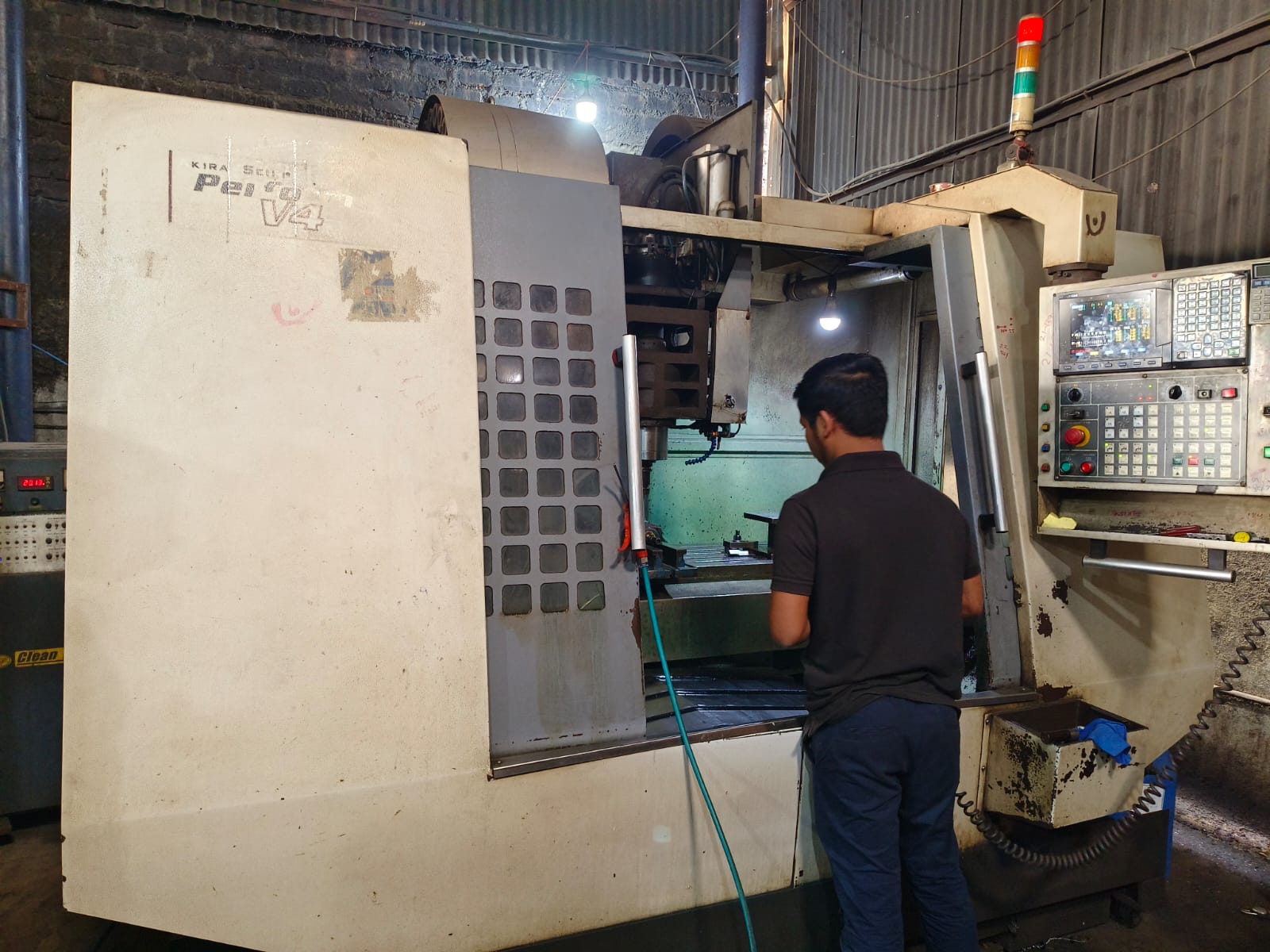 Lucky Engineering Manufacturing Facility - State-of-the-art Jigs & Fixtures Production